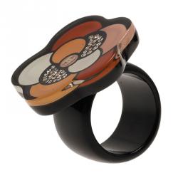 مملوكة مسبقًا خاتم شانيل CC كاميليا راتنج و كريستال متعدد الألوان مقاس 53