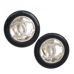 Pre Owned Chanel CC Round Black Resin Silver Tone Clip Earrings