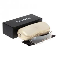 مملوكة مسبقًا نظارة شانيل 4054 بيضاء لؤلؤ بدون إطار