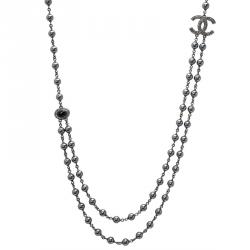 مملوكة مسبقًا Chanel CC Faux Pearl Necklace