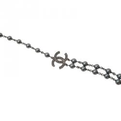 مملوكة مسبقًا Chanel CC Faux Pearl Necklace