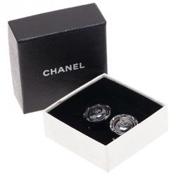 مملوكة مسبقًا Chanel CC Round Silver Tone Clip-On Earrings