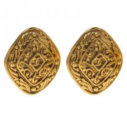 مملوكة مسبقًا أقراط شانيل فينتاج مشبك شكل معين ذهبي اللون