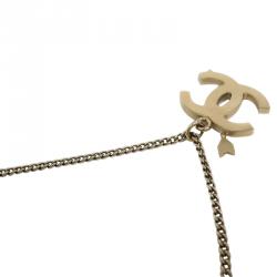 Pre Owned Chanel CC White Enamel Silver Tone Pendant Necklace