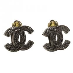 مملوكة مسبقًا أقراط شانيل CC بكلبسات حرفي CC بلون رصاصي 