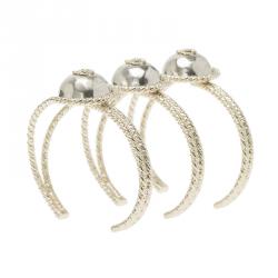مملوكة مسبقًا Chanel CC Metallic Pearl Gold Tone Cuff Bracelet