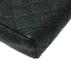 مملوكة مسبقًا Chanel Black Quilted Glitter Caviar Leather Iphone Pouch