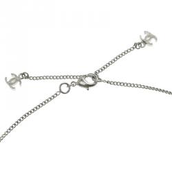 مملوكة مسبقًا Chanel CC Crystal Signature Floral & Enamel Pendant Chain Necklace