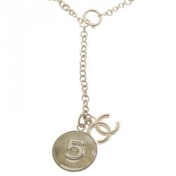 مملوكة مسبقًا Chanel CC No. 5 Enamel Pendant Gold Tone Chain Necklace