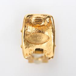 Pre Owned Chanel Vintage CC Logo Gold-Tone Clip On Stud Earrings
