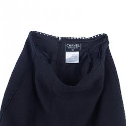 مملوكة مسبقًا Chanel Black Light Bouclé Skirt Suit M