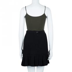 مملوكة مسبقًا Chanel Black Pleated Skirt M
