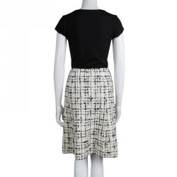 Pre Owned Chanel Monochrome Tweed Sequin Embellished Skirt L