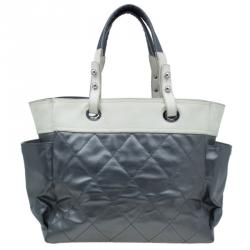 مملوكة مسبقًا Chanel Metallic Grey Coated Canvas Large Quilted Paris Biarritz  Tote