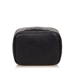 Pre Owned Chanel Black Quilted Lambskin Vanity Case