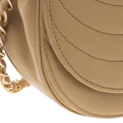 Pre Owned Chanel Cream Vintage Leather Moon Shaped Curved Horizontal Flap Bag