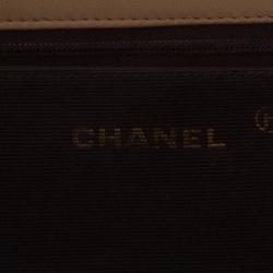 Pre Owned Chanel Cream Vintage Leather Moon Shaped Curved Horizontal Flap Bag