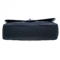 مملوكة مسبقًا Chanel Black Caviar Leather Classic Maxi Double Flap Bag