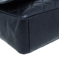 مملوكة مسبقًا Chanel Black Caviar Leather Classic Maxi Double Flap Bag