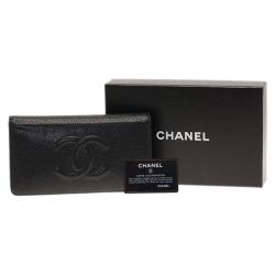 مملوكة مسبقًا محفظة شانيل بوي جلد أسود بطية ثنائية