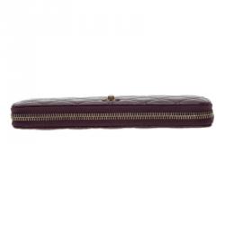 مملوكة مسبقًا Chanel Burgundy Quilted Patent Leather Zip Around Wallet 