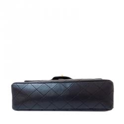 مملوكة مسبقًا حقيبة شانيل ماتيلاس 25 جلد أسود كلاسيكية للكتف