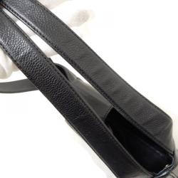 مملوكة مسبقًا حقيبة شانيل فينتدج جلد كافيار أسود للكتف