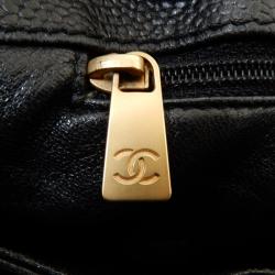 مملوكة مسبقًا حقيبة شانيل فينتدج جلد كافيار أسود للكتف