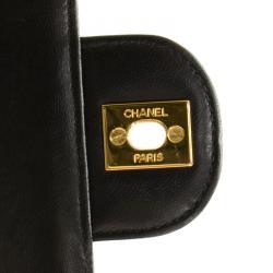 Pre Owned Chanel Black Quilted Lambskin Double Sided Medium Vertical Tote