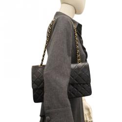 مملوكة مسبقًا Chanel Black Quilted Lambskin Leather Medium Classic Double Flap Shoulder Bag
