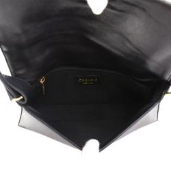 مملوكة مسبقًا حقيبة شانيل شوكوليت بار جلد خروف أسود مبطن للكتف