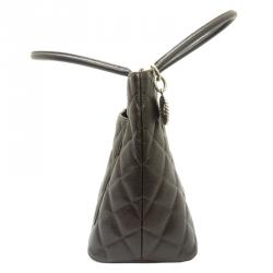 مملوكة مسبقًا Chanel Dark Brown Quilted Caviar Medallion Tote