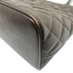 مملوكة مسبقًا Chanel Dark Brown Quilted Caviar Medallion Tote