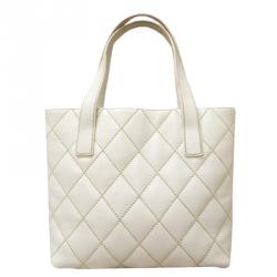 Pre Owned حقيبة شانيل جلد خروف أبيض مبطن صغيرة بغرزة عريضة