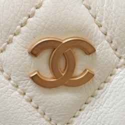 Pre Owned حقيبة شانيل جلد خروف أبيض مبطن صغيرة بغرزة عريضة