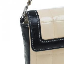 Pre Owned Chanel Beige / Black Patent Leather East West Flap Bag