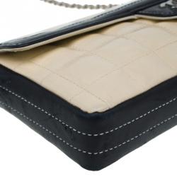 Pre Owned Chanel Beige / Black Patent Leather East West Flap Bag