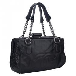 مملوكة مسبقًا Chanel Black Leather Perfect Day Tote