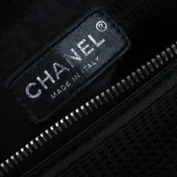 مملوكة مسبقًا Chanel Black Perforated Leather Pulley Camera Case Shoulder Bag