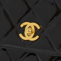 Pre Owned Chanel Black Quilted Patent Leather Mini Party Top Handle Bag