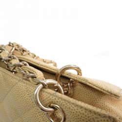 مملوكة مسبقًا حقيبة شانيل بيتيت تايمليس جلد كاف�يار بيج مبطن