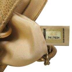 مملوكة مسبقًا حقيبة شانيل بيتيت تايمليس جلد كافيار بيج مبطن