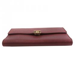 مملوكة مسبقًا Chanel Burgundy Leather CC Bi-Fold Wallet