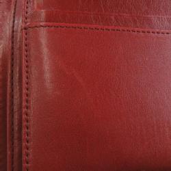 مملوكة مسبقًا Chanel Burgundy Leather CC Bi-Fold Wallet