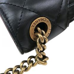 Pre Owned Chanel Black Quilted Lambskin Flap Bag