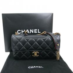 Pre Owned Chanel Black Quilted Lambskin Flap Bag