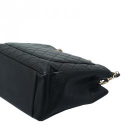 مملوكة مسبقًا Chanel Black Quilted Caviar Grand Shopping Tote