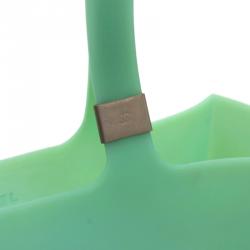 Pre Owned حقيبة يد شانيل شوبر مطاط تركواز