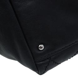 Pre Owned حقيبة كتف شانيل جلد أسود مبطن بخياطة عريضة وسلسل ة