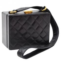Pre Owned حقيبة شانيل فينتدج بوكس جلد خروف مبطن سوداء